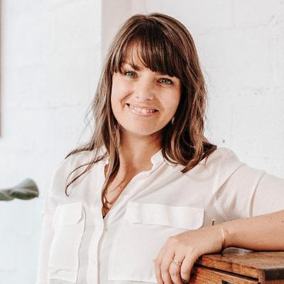 16. Reflection, Human Potential and Meditation Practice with Kate McCready - Founder of Leading Beings - Coach & Vedic Meditation Teacher 16. Reflection, Human Potential and Meditation Practice with Kate McCready - Founder of Leading Beings - Coach & Vedic Meditation Teacher