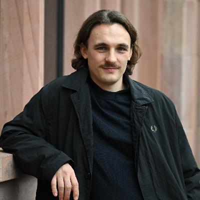 Bücherfestival Baden-Baden: Carsten Otte im Gespräch mit Kaleb Erdmann („Die Ausweichschule“)