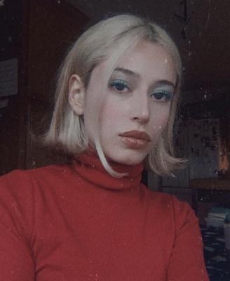 #18 Musician, Feminist & Stripper - Art Beyond Labels w/ Valley Latini