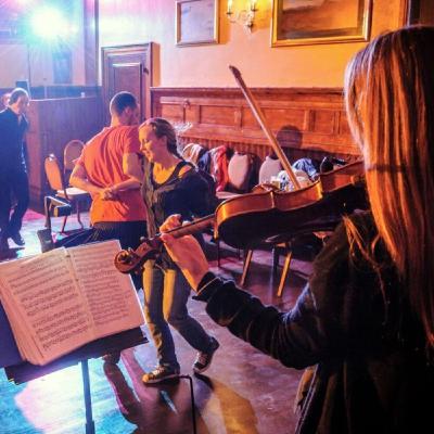 S'immerger dans l'ambiance 100% locale d'un ceilidh - Ecosse S'immerger dans l'ambiance 100% locale d'un ceilidh - Ecosse