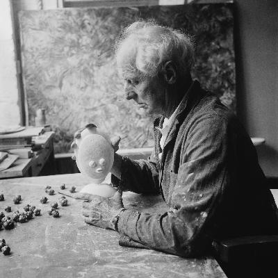 Max Ernst - Maler des Surrealen