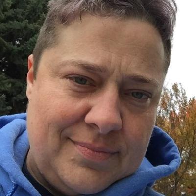 Jennifer, Queer, She/Her, United Church of Christ (present) and Christian & Missionary Alliance (past)