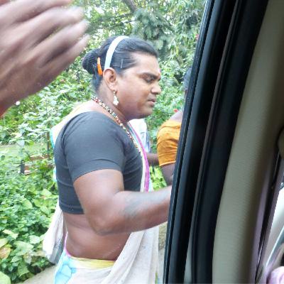 Instantanés du monde à Sion ( Mumbai, Inde ) Instantanés du monde à Sion ( Mumbai, Inde )