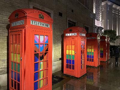 Episode #31 - A Stroll Through London – Casual conversations about places to explore.