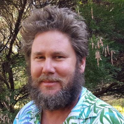 Lee Fieldhouse - Worm Farmer Lee Fieldhouse - Worm Farmer