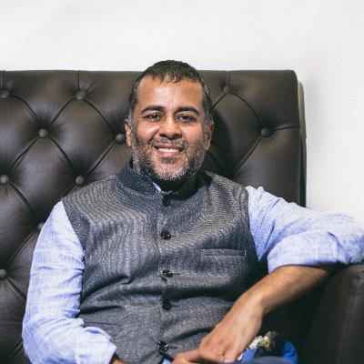 Chetan Bhagat - Bandi ne jawaab nai diya (and idiot you still care!)