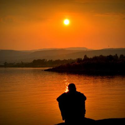 Transcending Grief (432 HZ) Transcending Grief (432 HZ)