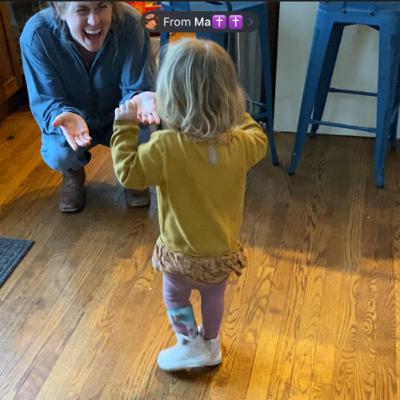 Juni Testifyin’ | Jesus Loves Me