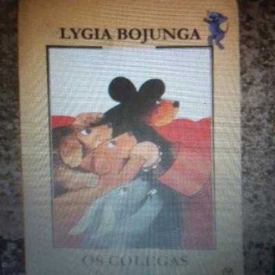 Hora da Novela 12 - Os colegas.