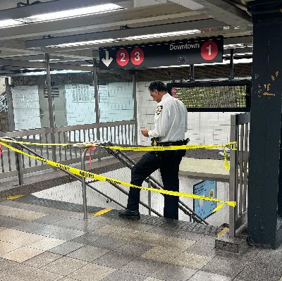 Baby girl found abandoned on Penn Station subway stairs
