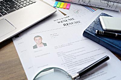 Mistakes on the Résumé — How Serious Is This? Mistakes on the Résumé — How Serious Is This?