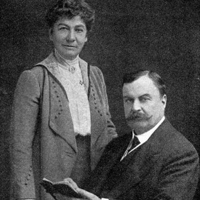 David Bruce, médico naturalista microbiológico y patólogo. David Bruce, médico naturalista microbiológico y patólogo.