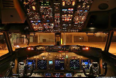 飞向梦想，尽心服务(主播：一楠)