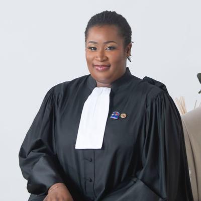 S4 - EP 8 - Mahoua FOFANA - Notaire - Immediat past president Rotary club Abidjan Ébène - Alumni MDE Business School