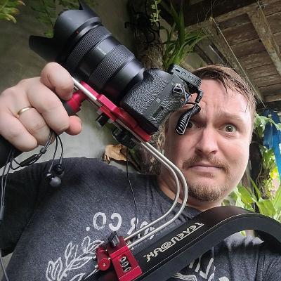 EP30 - Secrets of YouTube Vlogging in the Philippines with Kumander Daot