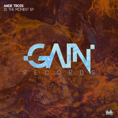 AnDe Trois - Is The Moment (Original Mix) AnDe Trois - Is The Moment (Original Mix)