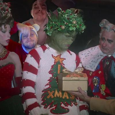 How The Grinch Stole Christmas (2000) How The Grinch Stole Christmas (2000)