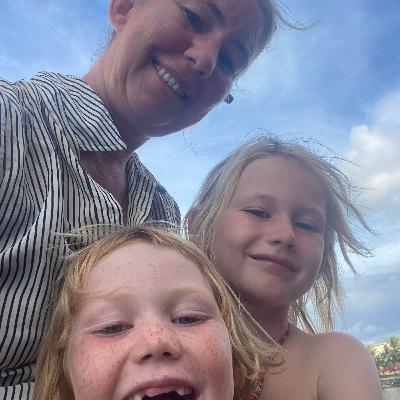 Molly och My förklarar Molly och My förklarar