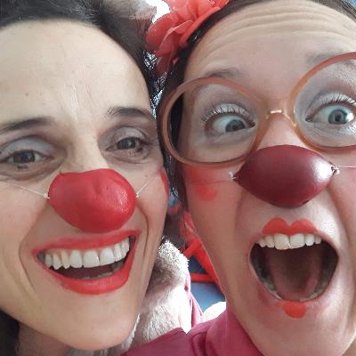 Épisode 1 : Clowns professionnelles, Maria et Julie apportent du soleil aux enfants hospitalisés