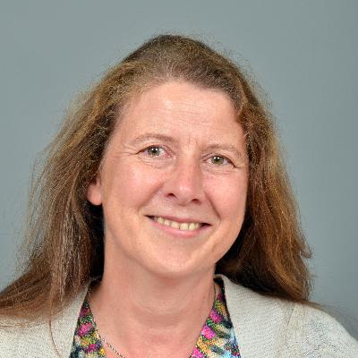 De zee als een vergaarbak van miljarden virussen. Met Corina Brussaard. De zee als een vergaarbak van miljarden virussen. Met Corina Brussaard.