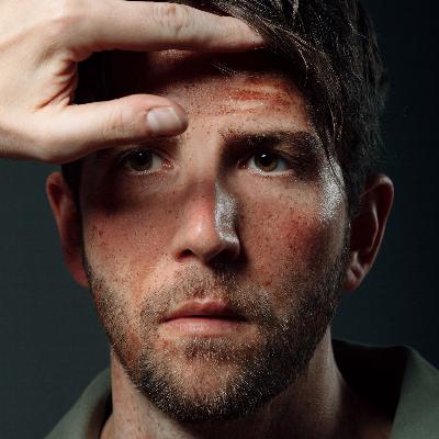 Owen Pallett – A Bloody Morning
