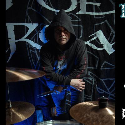 ELEVANDO EL EMBLEMA- METAL EXTREMO Y OSCURO