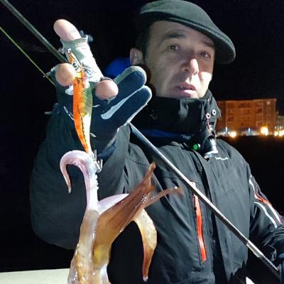 Iñigo Tellaeche, Artesanos Jibioneras, poteras, pajaritos para calamar Iñigo Tellaeche, Artesanos Jibioneras, poteras, pajaritos para calamar