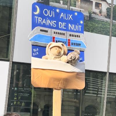 Manifestation "Oui au train de nuit" à la gare de Strasbourg Manifestation "Oui au train de nuit" à la gare de Strasbourg