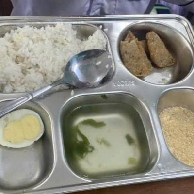 Tiêu điểm - Cần rà soát chất lượng bữa ăn bán trú tại các trường học ở Quảng Trị