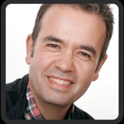Episode 10: How to tell powerful and purposeful stories with data. With Sam Knowles, Author of Narrative by Numbers