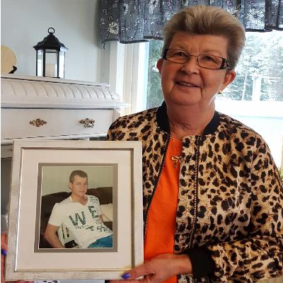 Att leva med mord .Vi träffar Eva-Britt Att leva med mord .Vi träffar Eva-Britt