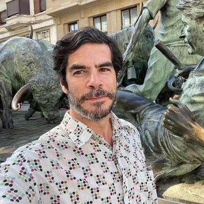 "Tourists Go Home!" Daniel Maurer on Overtourism, Traveler's Guilt, and the Future of Travel "Tourists Go Home!" Daniel Maurer on Overtourism, Traveler's Guilt, and the Future of Travel