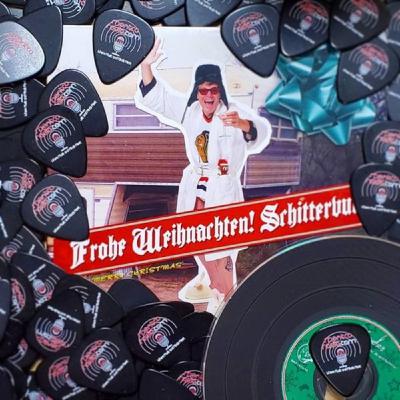 Episode 3: HAIR 'EM  December 17th 2021 with Bobby Dreher! Celebrating 10 years of his Christmas album!