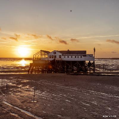 In der Welt zu Gast - Im Pfahlbau Zuhause In der Welt zu Gast - Im Pfahlbau Zuhause