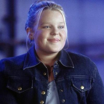 25 - Sleepover (2004)