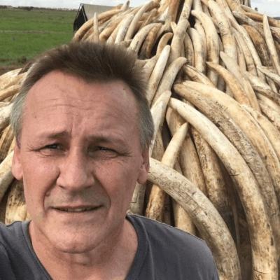 A Wildlife Hero with Peter Knights -Replay A Wildlife Hero with Peter Knights -Replay