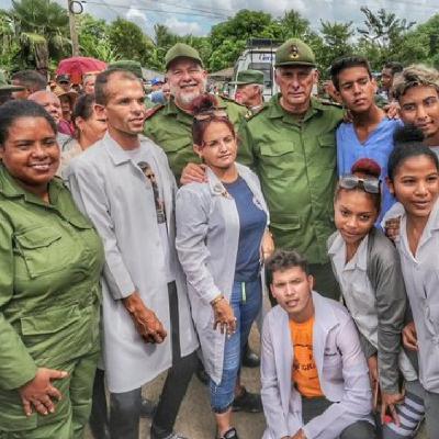 La certeza de que entre todos podemos más La certeza de que entre todos podemos más