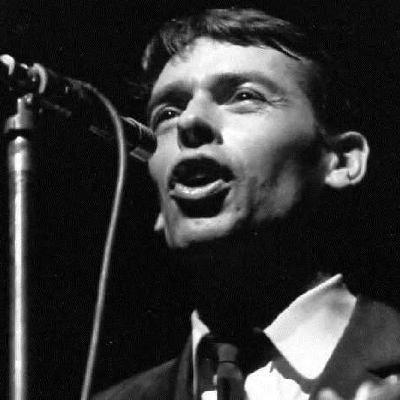 E19 : Jacques Brel, de ses débuts discrets en 1954 à ses adieux bouleversants de 1966. E19 : Jacques Brel, de ses débuts discrets en 1954 à ses adieux bouleversants de 1966.