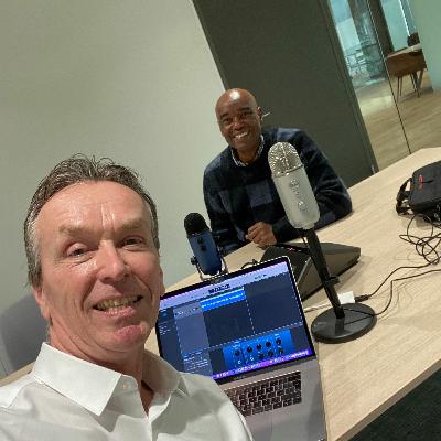 Podcast opname Mike Lie-A-Lien: ‘Onze CEO staat ook wekelijks in onze fitnesszaal’ Podcast opname Mike Lie-A-Lien: ‘Onze CEO staat ook wekelijks in onze fitnesszaal’