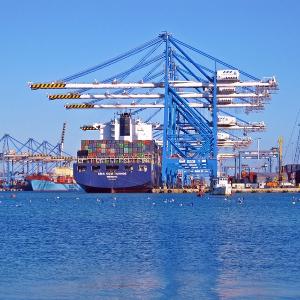 The Brief #7: Should I benchmark my shipping freight rates against the competition? The Brief #7: Should I benchmark my shipping freight rates against the competition?