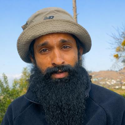 You Don’t Need More — You Need Some Space — Tao Te Ching (V11)