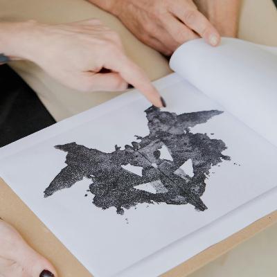 פרק 22 - פגישה עם חיים - מאחורי הקלעים של האבחונים הפסיכולוגיים פרק 22 - פגישה עם חיים - מאחורי הקלעים של האבחונים הפסיכולוגיים