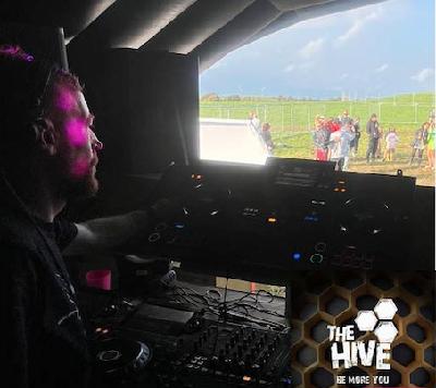 Episode 19: THE HIVE STAGE @ SOLFEST AUGUST 2024 Episode 19: THE HIVE STAGE @ SOLFEST AUGUST 2024