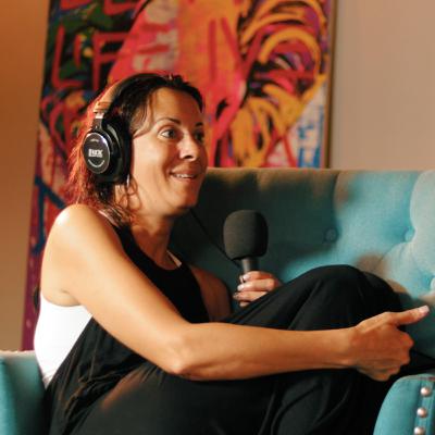Episode o67: Andrea Neiderhiser, creator and owner of The Philly Street Candle Bar