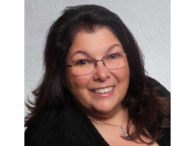 A Daily Gift of Kindness - An Anthology of Acts of Kindness with Teresa Velardi