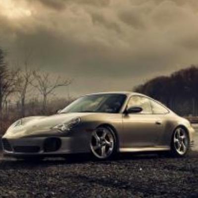 Looking for a Porsche 996 in Europe