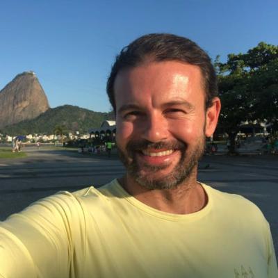 Quintascast - Episódio 49 - A formação do ator. Quintascast - Episódio 49 - A formação do ator.