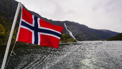 CAA Podcast:"Mission to Oslo: Dancing with the Queen, Dealmaking with the Russians, Shaping History"