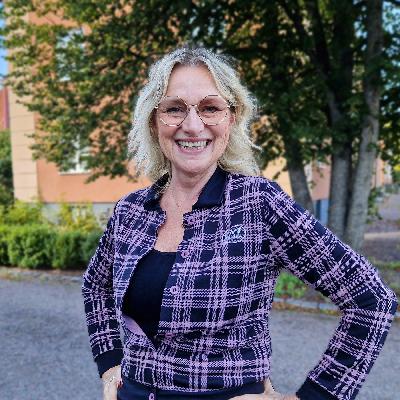 Blomstrande relationer – projicering och självkärlek med Annika Sundbom Blomstrande relationer – projicering och självkärlek med Annika Sundbom