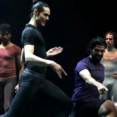 Cavani baila para romper los estereotipos en el Ballet